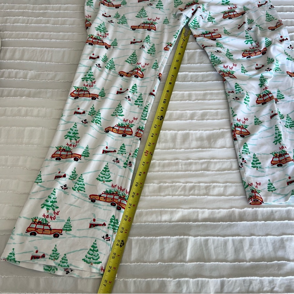 Sail to Sable Curetivity Ho Ho Ho Christmas print hand painted pajama pants Lg - Picture 8 of 8